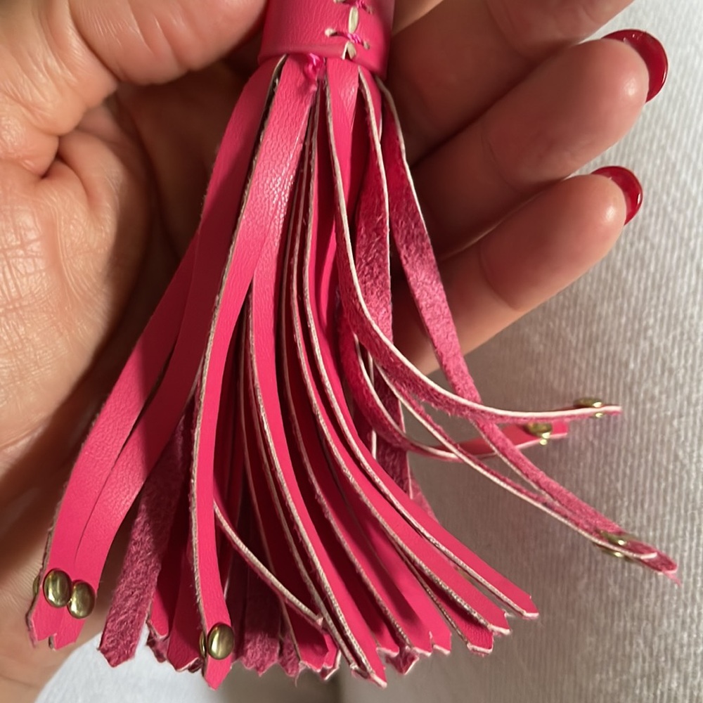 Jack Rogers Key Chain - Picture 3 of 4